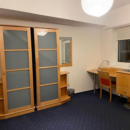 רוסטוק Hotel Zum Strand מראה חיצוני תמונה