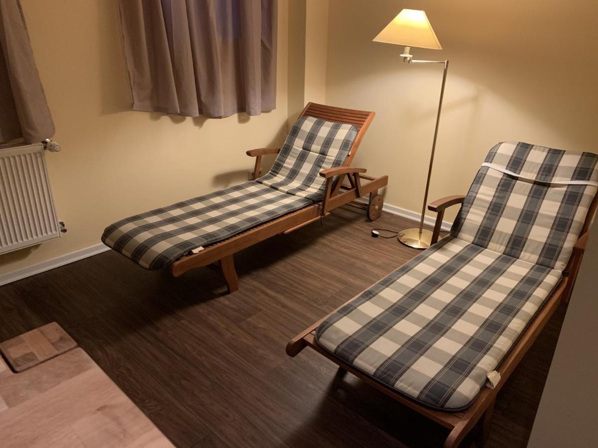 רוסטוק Hotel Zum Strand מראה חיצוני תמונה